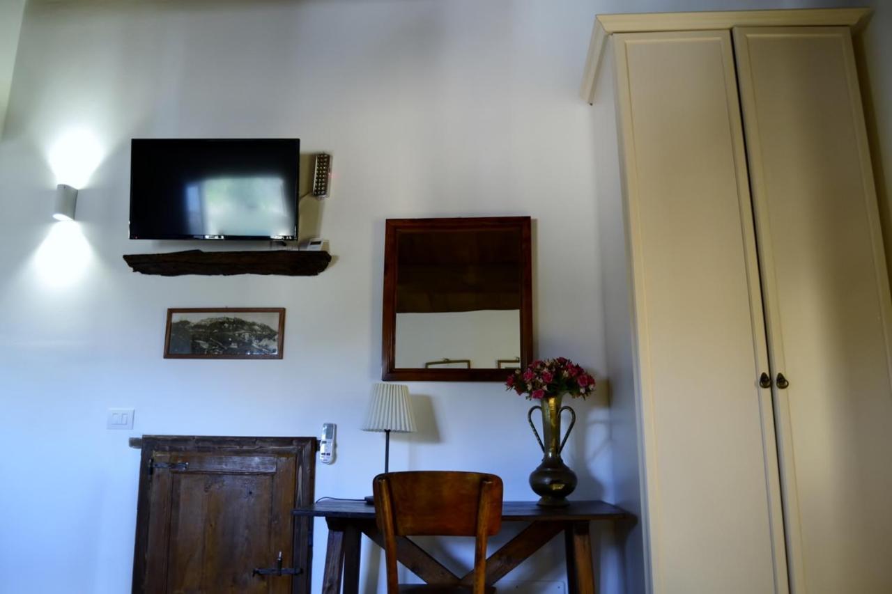 Amandola Villa Schinoppi מראה חיצוני תמונה
